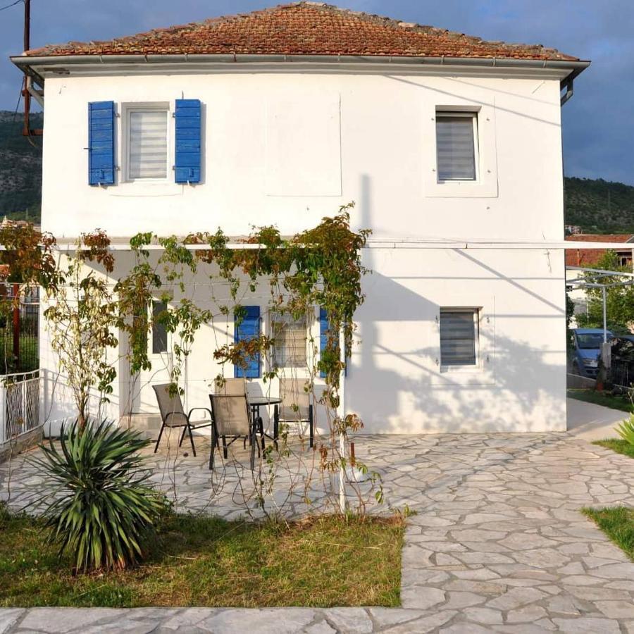 Апартаменты Old Marine House Тиват Экстерьер фото